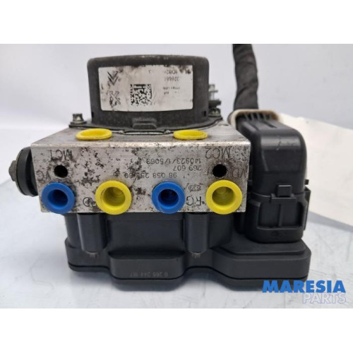 Peugeot - 308 - ABS pump