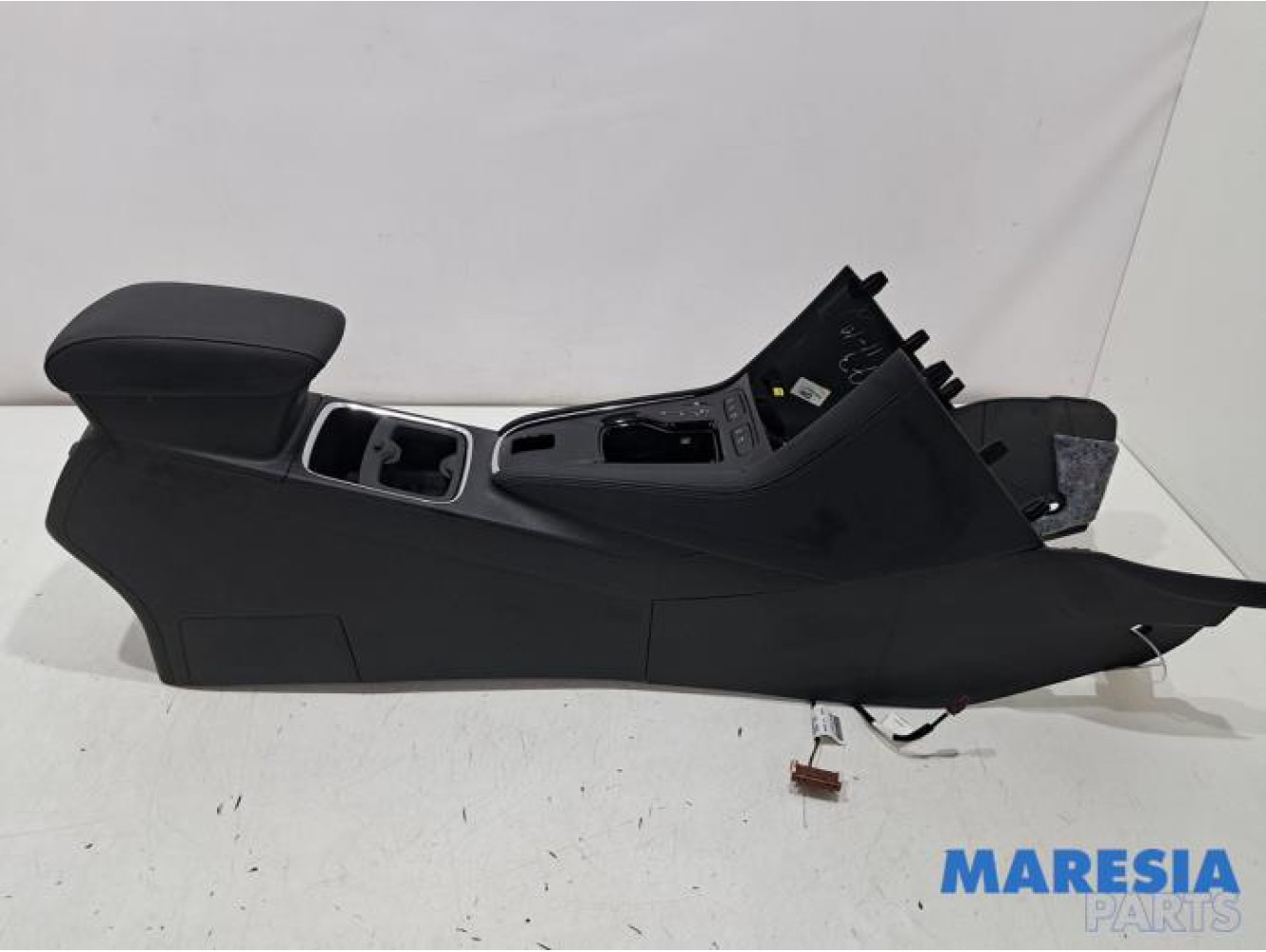 Opel - Grandland X - Middle console