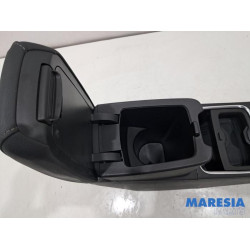 Opel - Grandland X - Middle console