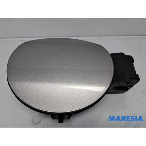 Peugeot - 308 - Tankklappe