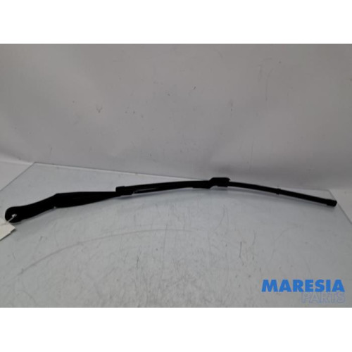 Peugeot - 308 - Bras essuie-glace avant