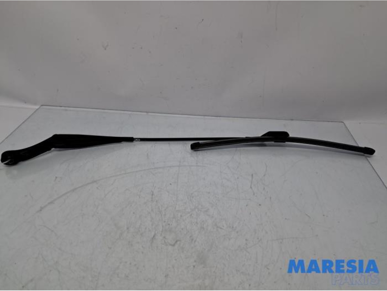 Peugeot - 308 - Ruitenwisserarm voor