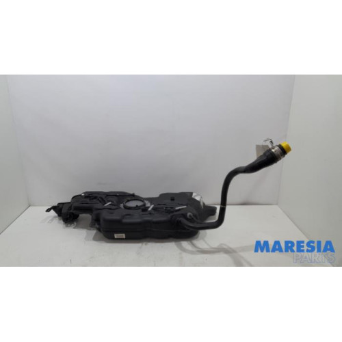 Opel - Grandland X - Tank