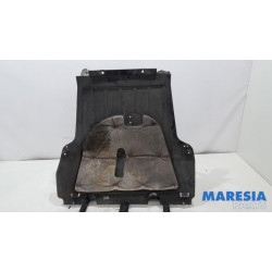 Renault - Clio - Engine protection panel