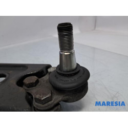 Renault - Trafic - Querlenker unten rechts vorne