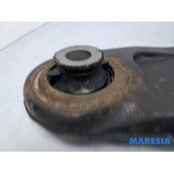 Renault - Trafic - Querlenker unten rechts vorne