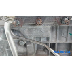 Renault - Clio - Engine
