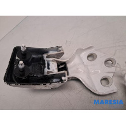 Opel - Vivaro - Scharnier deur rechts-achter