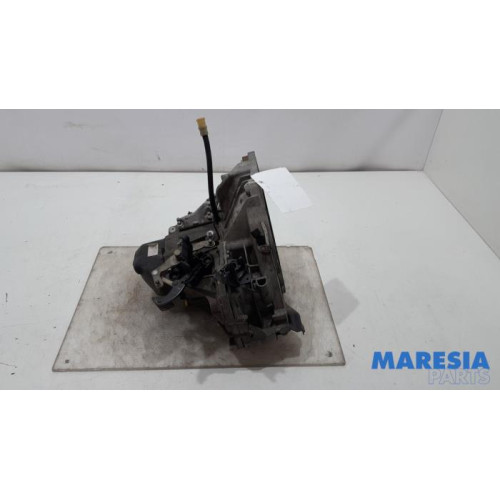 Renault - Clio - Gearbox