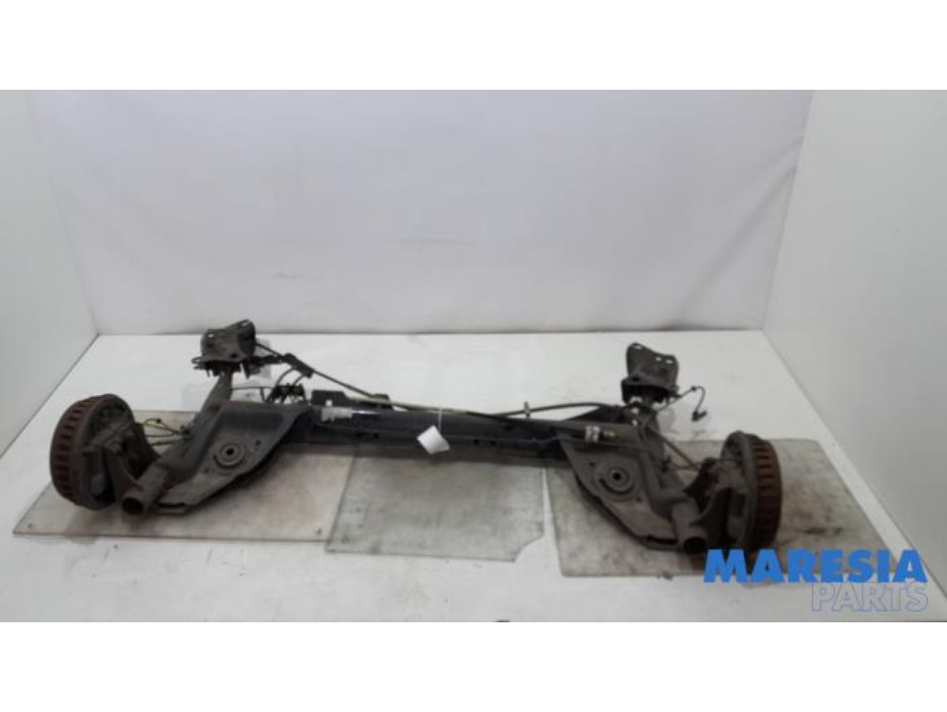 Renault - Clio - Hinterachse Vorderradantrieb