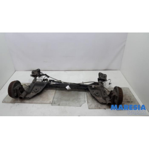 Renault - Clio - Hinterachse Vorderradantrieb