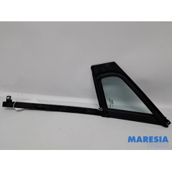 Renault - Clio - Vitre triangulaire avant droite