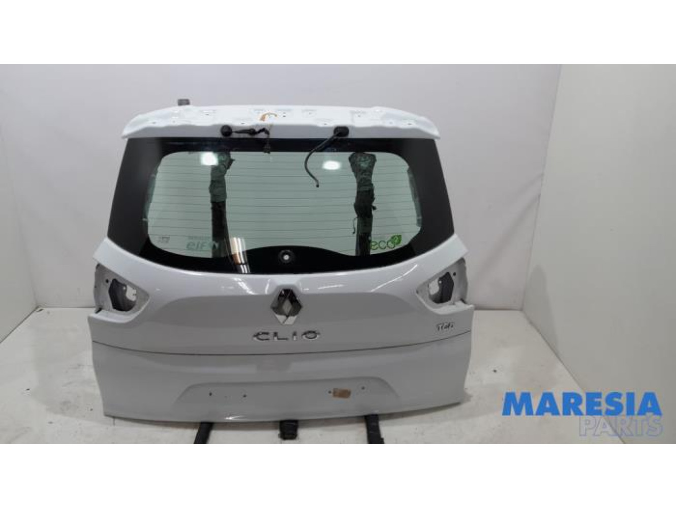 Renault - Clio - Tailgate