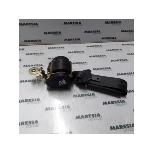Renault - Megane - Front seatbelt, right