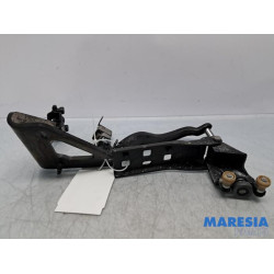 Renault - Trafic - Schuifdeurrol rechts