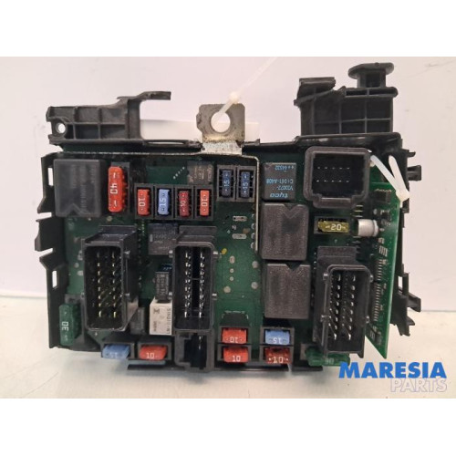 Peugeot - 206 - Sicherungskasten