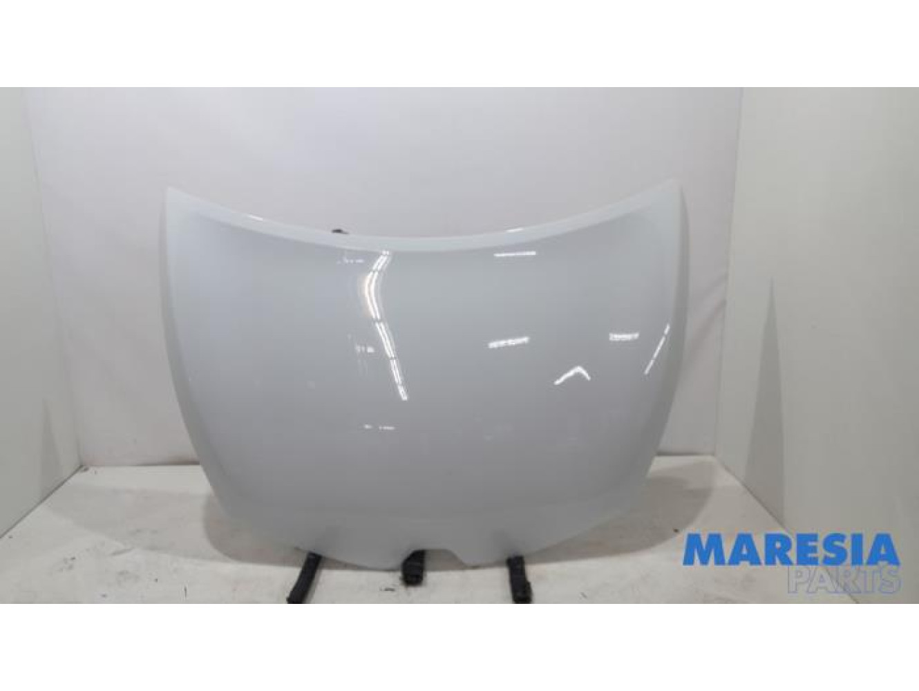 Renault - Clio - Motorhaube