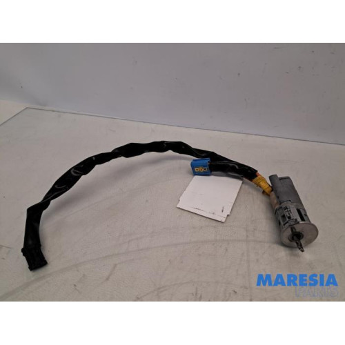 Peugeot - 206 - Zündschloss+Schlüssel