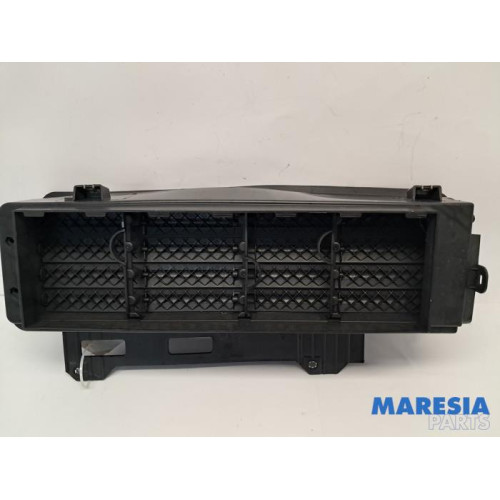 Renault - Clio - Guidage d'air