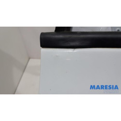 Renault - Clio - Tür 4-türig rechts hinten