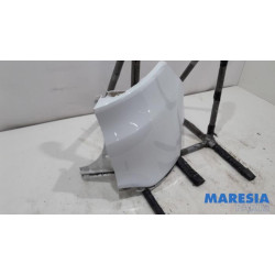 Renault - Clio - Rear bumper component, right