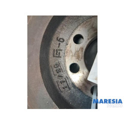 Renault - Trafic - Vliegwiel