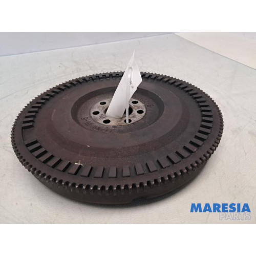 Renault - Trafic - Vliegwiel