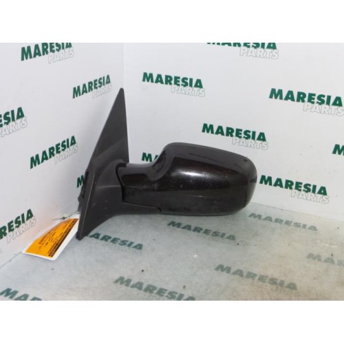 Renault - Megane - Wing mirror, left