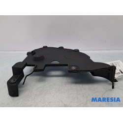 Renault - Trafic - Couvercle de distribution