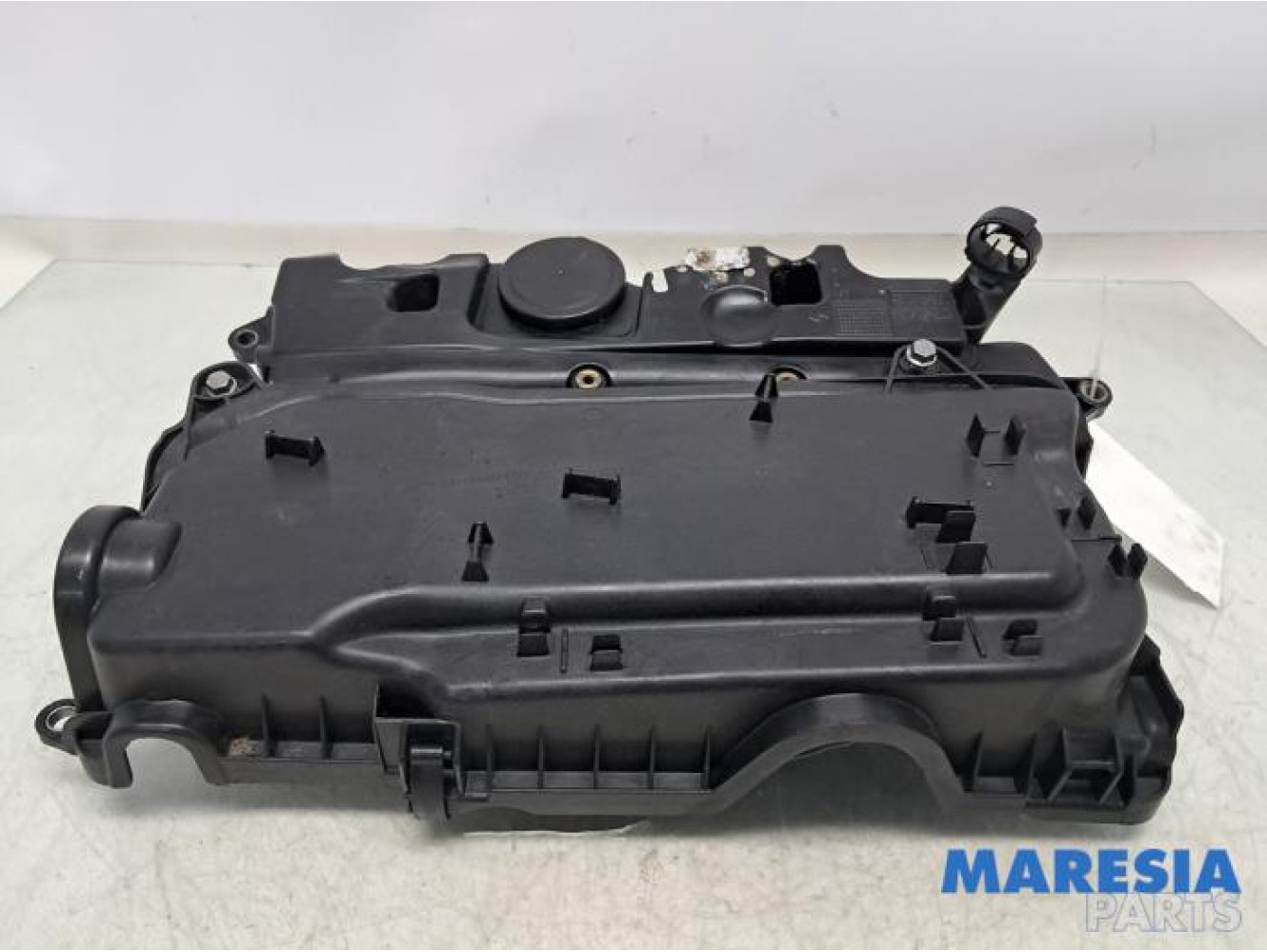 Renault - Master - Ventildeckel