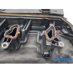 Renault - Master - Ventildeckel