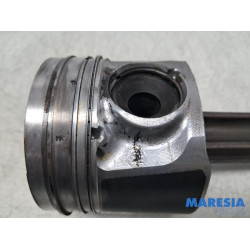 Renault - Master - Drijfstang