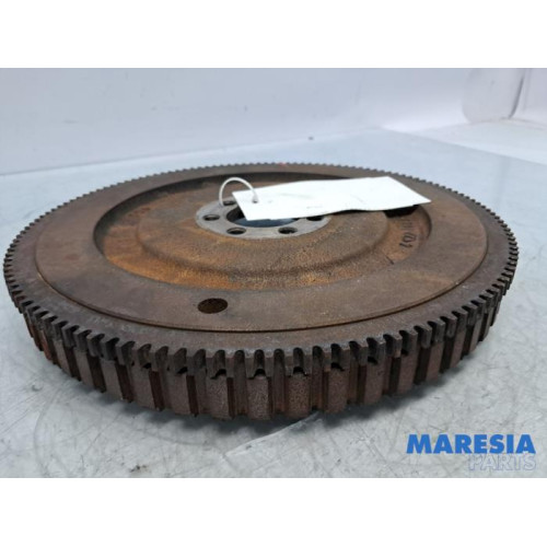 Renault - Clio - Flywheel