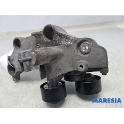 Renault - Master - Support dynamo bas