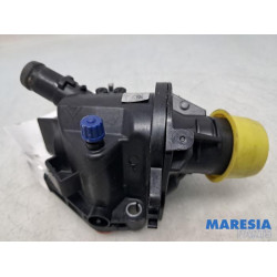 Renault - Master - Thermostat housing