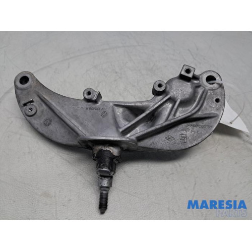 Renault - Trafic - Gearbox mount
