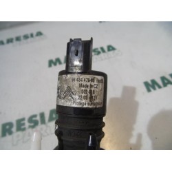 Peugeot - 307 - Scheibensprüherpumpe vorne