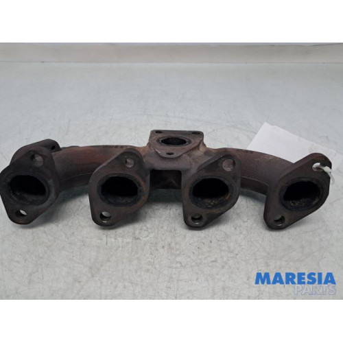 Renault - Master - Uitlaatspruitstuk