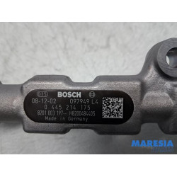 Renault - Trafic - Fuel injector nozzle