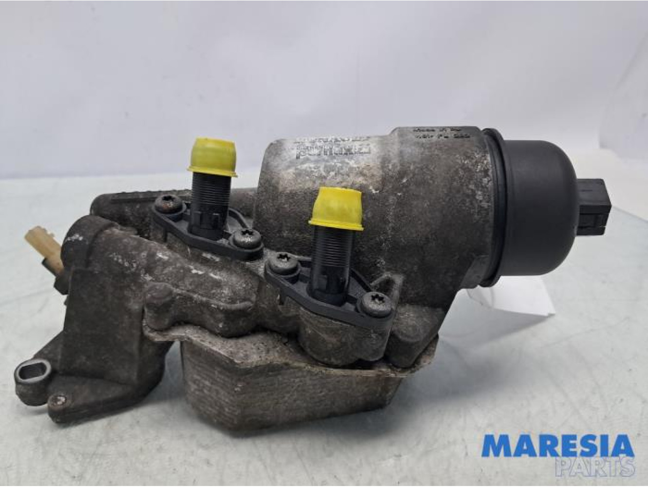 Renault - Trafic - Oliefilterhuis