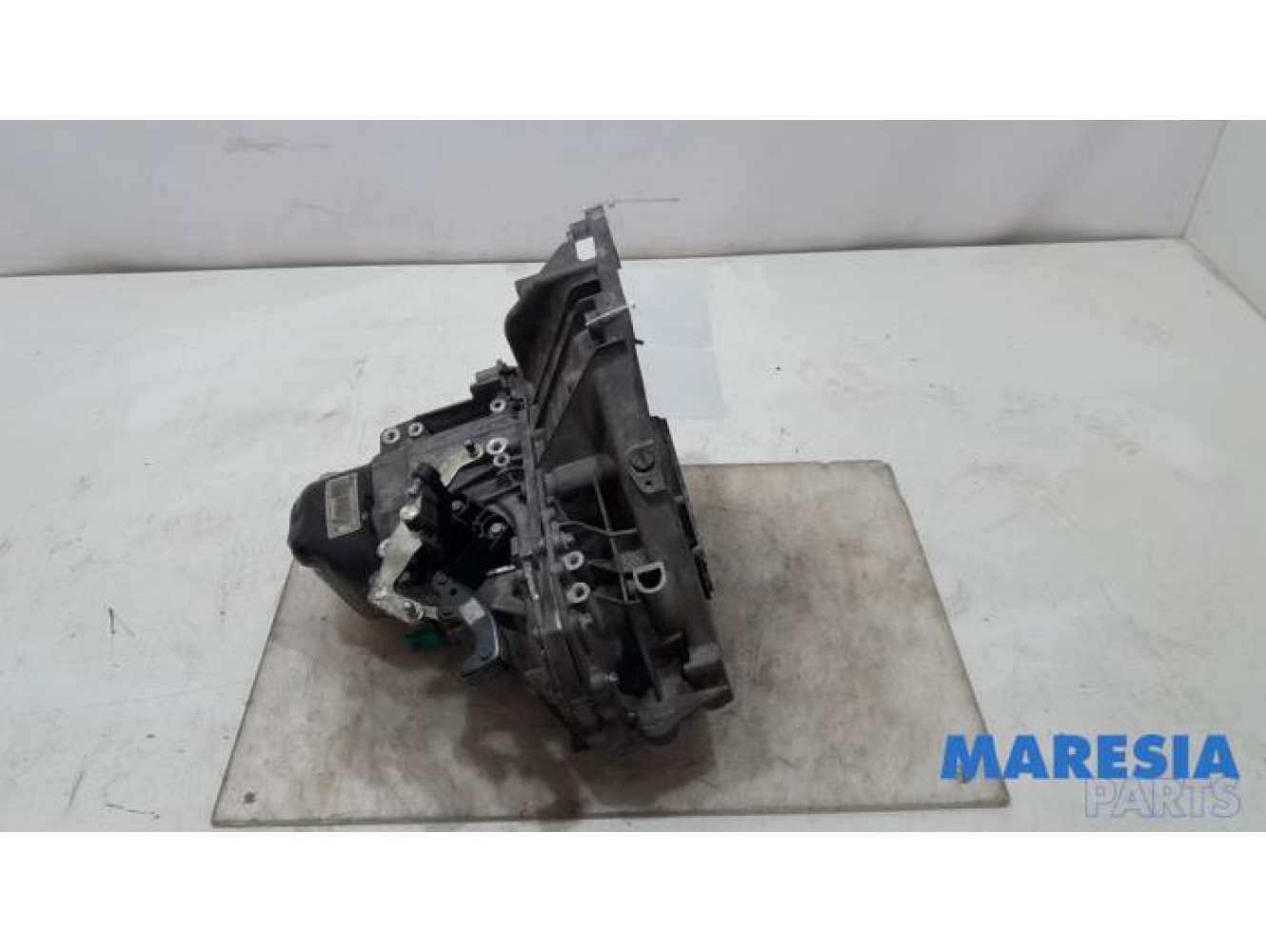 Renault - Captur - Gearbox