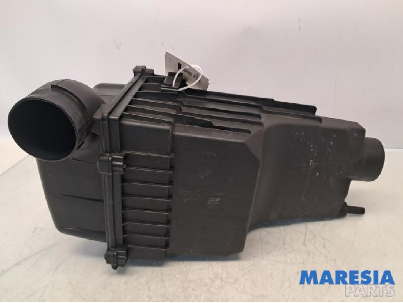 Peugeot - 206 - Luftfiltergehäuse