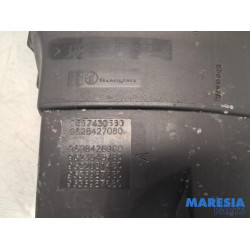 Peugeot - 206 - Luftfiltergehäuse