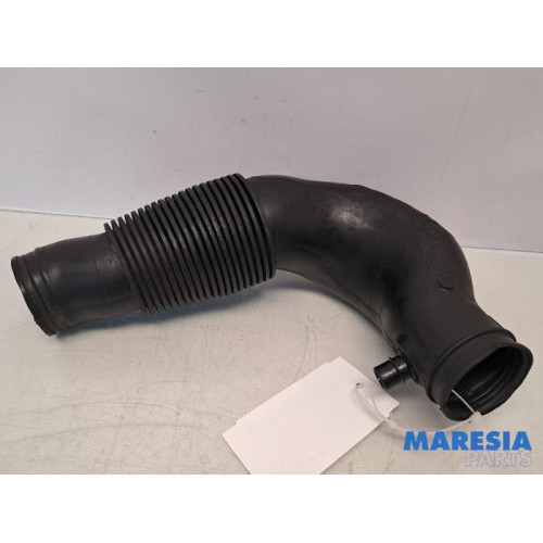 Peugeot - 206 - Aanzuigslang Lucht