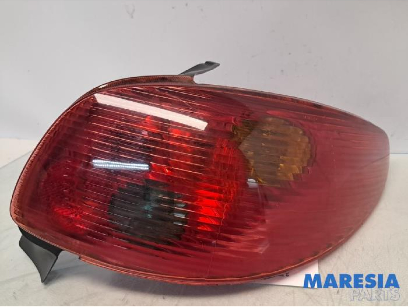 Peugeot - 206 - Rücklicht rechts