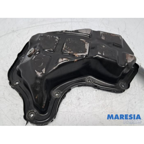 Renault - Megane - Couvercle carter