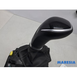 Opel - Grandland X - Wahlhebel Automatik