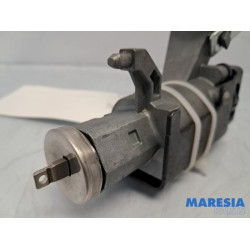 Opel - Karl - Kontaktslot+Sleutel