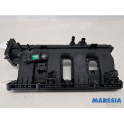 Renault - Megane - Tubulure d'admission