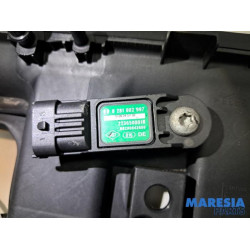 Renault - Megane - Tubulure d'admission